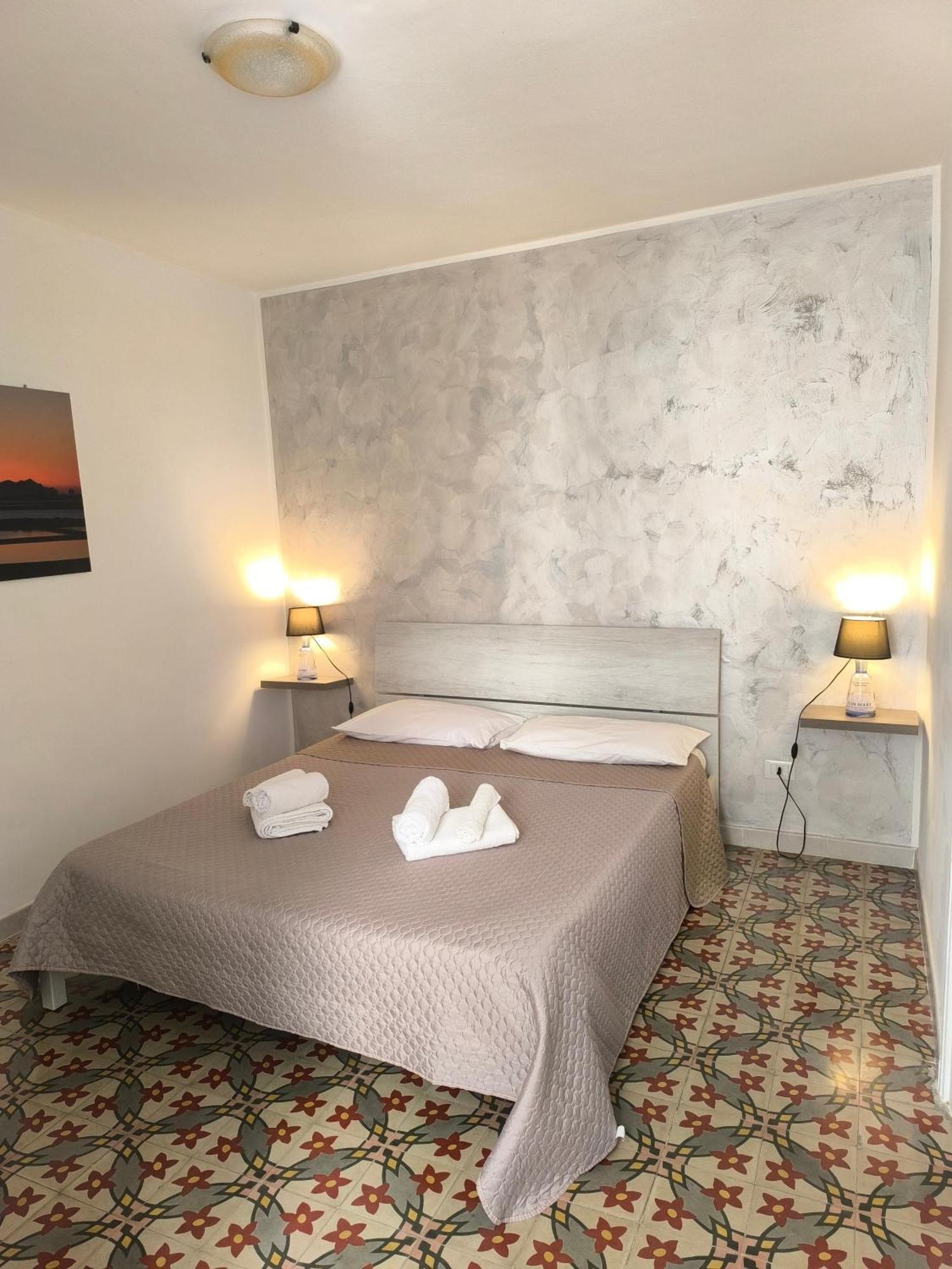 Casa Di Nick Apartment Trapani Luaran gambar