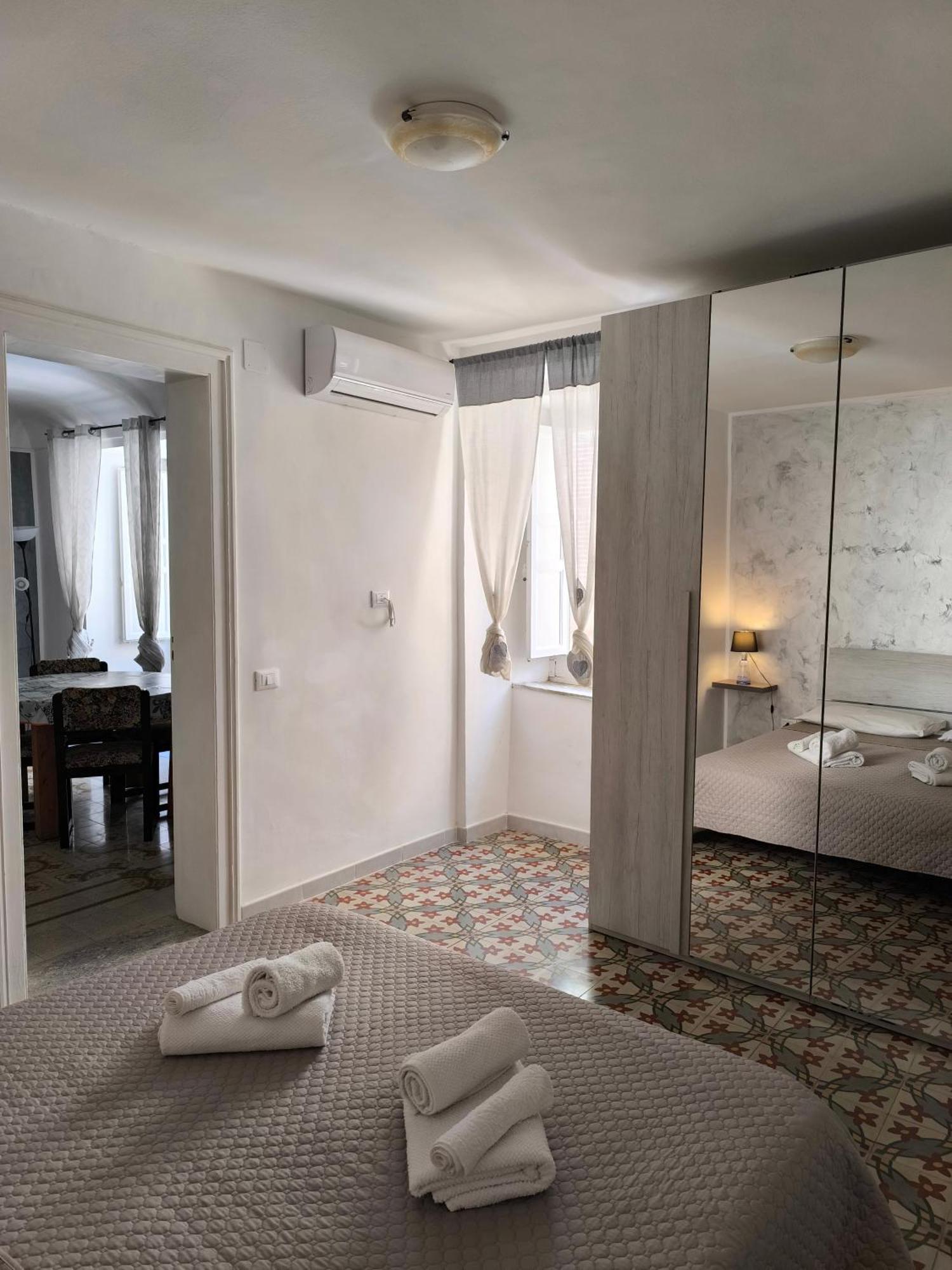 Casa Di Nick Apartment Trapani Luaran gambar